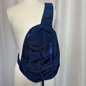 PATAGONIA ATOM 8L BLUE CROSSBODY BAG